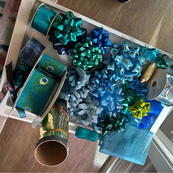 Peacock Theme Blue & Teal Gift Bows  Variety Pack for Gift/Party Decorations - Picture 4 of 12